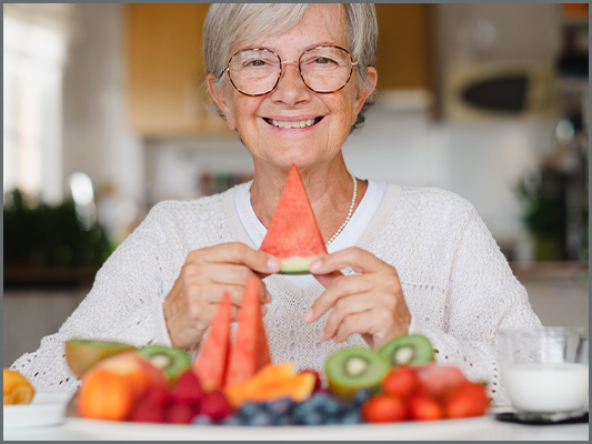 Sarkopenie und Ernährung: Tipps für die Betreuung von Senioren